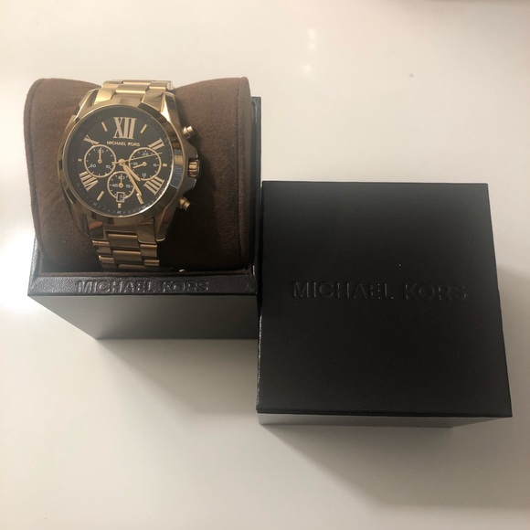 Michael Kors Oversized Bradshaw Gold Tone … - Picture 5 of 6